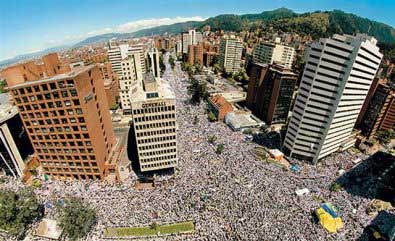 Manifestación contra las FARC en Colombia