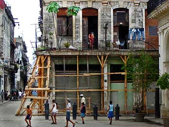Cuba, llamada la joya del Caribe tiene sus casas en ruinas