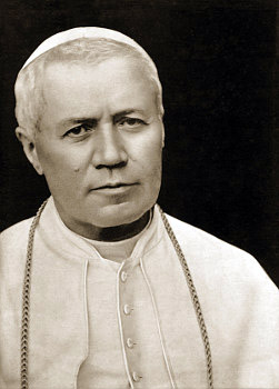 San Pío X condenó en numerosas ocasiones la doctrina del modernismo