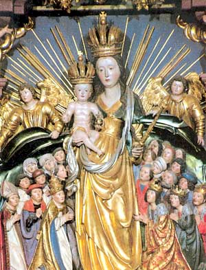 La Virgen María es Madre nuestra y Madre de Dios.